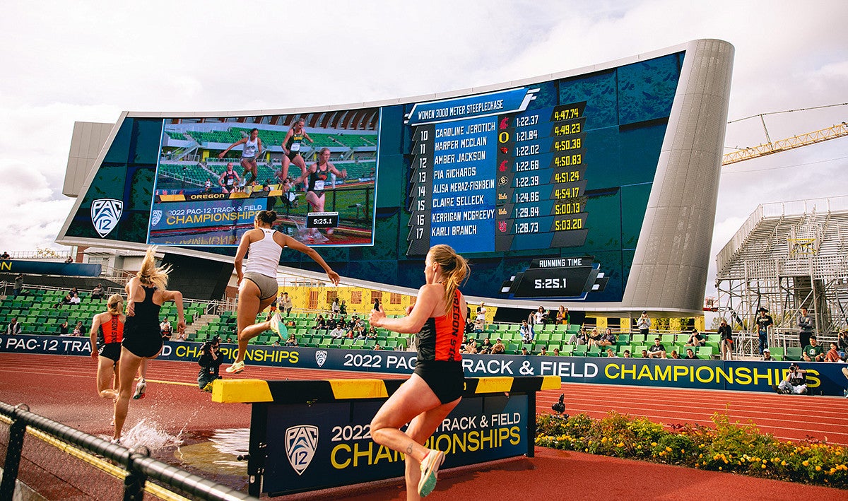 Nike Dri-Fit Miler OTC Tee — Oregon Track Club